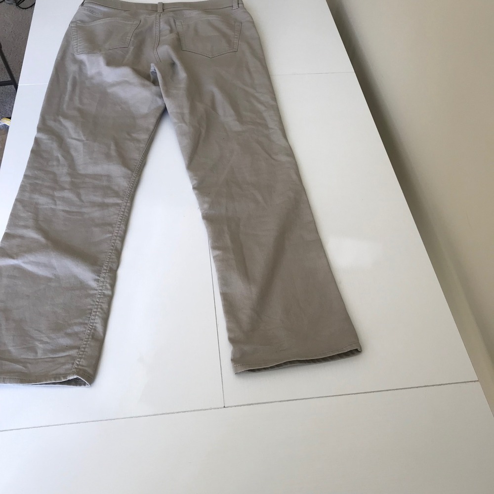 Sonoma Goods For Life Men's Taupe Flexwear Straight-Fit Size 33W X 32L